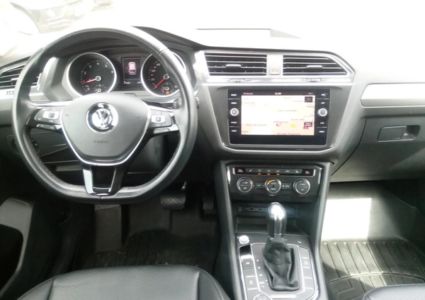 Volkswagen Tiguan Allspace cena 86800 przebieg: 81000, rok produkcji 2018 z Płońsk małe 254